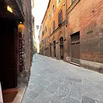 アパート Mezzanino Al Porrione *