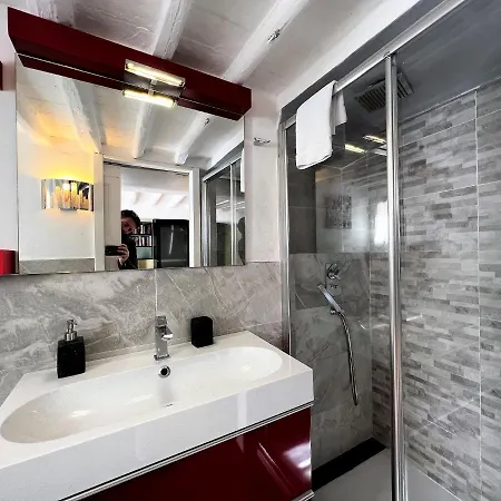 Mezzanino Al Porrione *