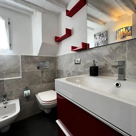 Mezzanino Al Porrione