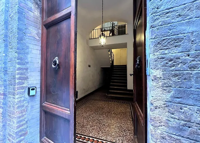 Mezzanino Al Porrione * Siena